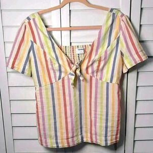 Old Navy V-Neck Striped Top Size Medium